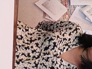 viki33viki cute blonde girl got herself a finger on the couch