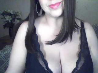 VikaBigSize busty cam girl undresses and caresses her pussy