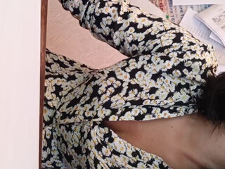 viki33viki blue-eyed cutie masturbates in private e