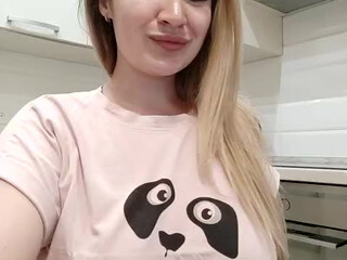 Your DreamGirl  cute bitch shows off her gorgeous body