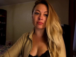 xVikusichkax Addictive bitch