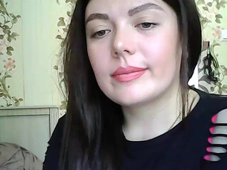 Yuliasamaya stunning babe banging her vagina deeply