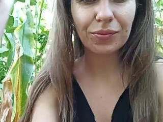 yyuulliiaaa tender and passionate