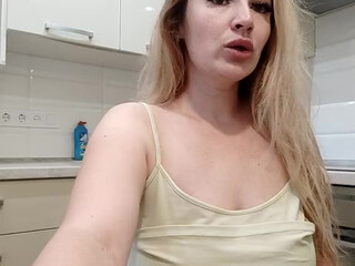 Your DreamGirl  sexy hippo