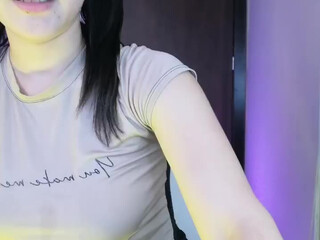 zafiro diamond Busty wench