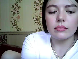 Yuliasamaya rubs and fucks her pussy