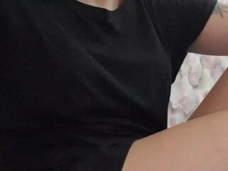 show --Princess-- sexy lady caresses pussy