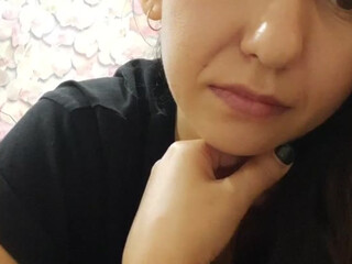 show --Princess-- perfect young lady striking chic ass