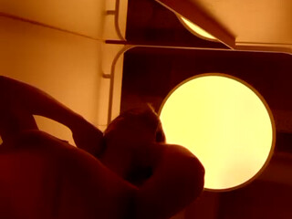 AmeliaSeen to the cute chick rubs her clit