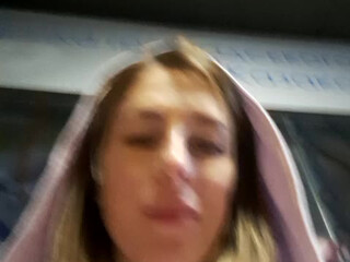 AmeliaSeen loves asshole