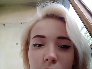 Ariel006 mature babe gets a huge ass