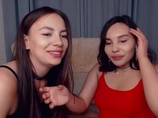 AyrinyAaron Lacy brunette