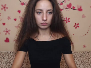 Beauty Adele the chick measures beautiful outfits.