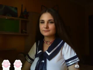 BLACKBLANCA and finally decided to jerk off her shaved pussy