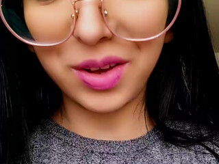 bunnyscave petite slut masturbates with her fingers