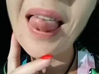 BUSINKA-25 Charming blonde hair