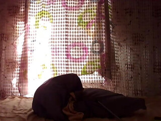 ButterflySay pretty chick fucks pussy with black dildo