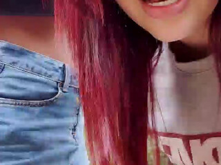 candacexxhot charming bitch gets fucked in pussy