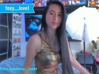 crazypilar ardent schoolgirl fingering sex toys