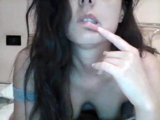 dolcefavola91 naughty babe caresses hairy cunt