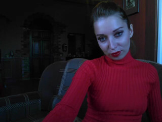 Emeraldass fat chick fucks cunt with phallus