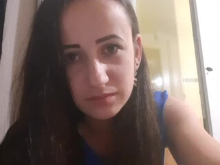 FlyFlower attractive lady relish fucks vagina with a sex toy