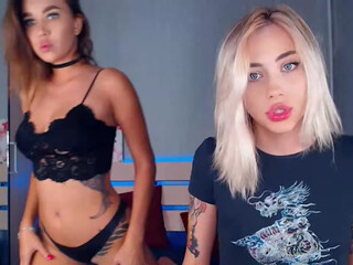 GayanaArno narrow-eyed jerking pussy phallus