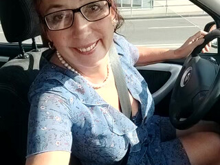 GypsyEsmeralda juicy babe caresses pussy