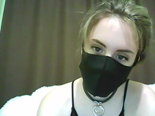 IceFire77713 busty blonde gently masturbates cunt