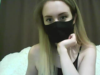 IceFire77713 tasty slut fucks herself with dildos