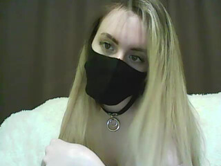 IceFire77713 excellent skin sucking rubber penis