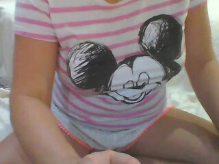 karolcia 18 busty bitch jumps on phallus