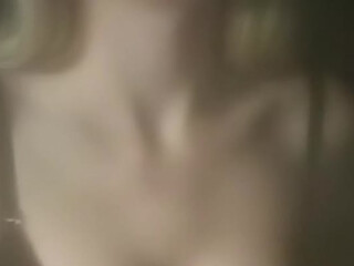 Kissssssa-18 crazy girl jerks off the anus in old age