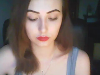 kissulyaa Crazy doll