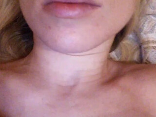 kukohubo Obstinate chick