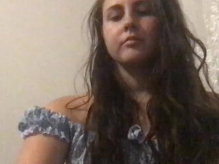 lalal12 bitch in stockings tightly hammering herself with a bottle