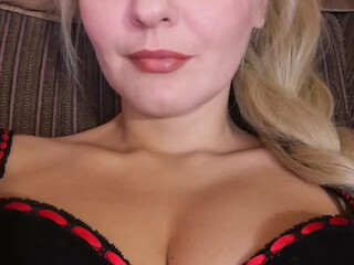 LeraZay skinny bitch jerking pussy with phallus