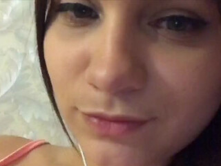 LittleLady20 Charming brunette