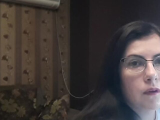 mandarinka28 bitch in stockings