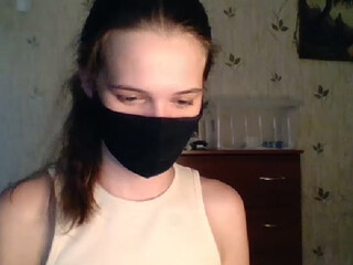 Moonlalii test curly shy in fries