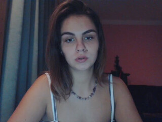 NasTaSyy has both slits