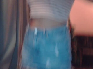 NasTaSyy young beauty seduces the virgin body