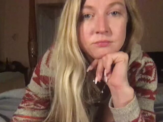 Nikkiallnight gorgeous chick caresses shaved cunt