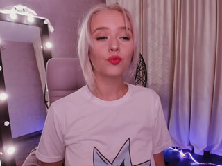 PrettieKate depraved mare caresses big tits