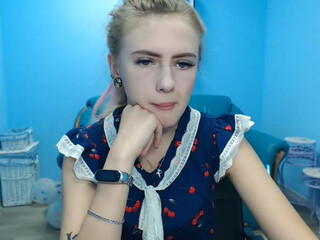 PrincesSnake Short haired granny