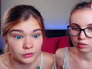 RaquelaClaire thick mare fucks both holes