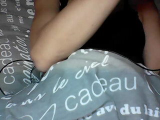 relishsavor hot babe fucks both holes