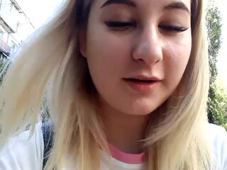 sweet warhead babe in stockings fucks both holes