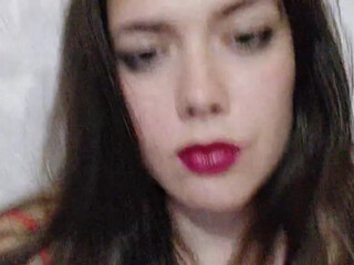 TaraRid skinny bitch straddled phallus