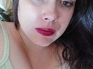 TaraRid tasty babe tames its lust